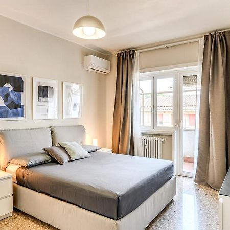 Holydom71 Apartment Rome Bagian luar foto