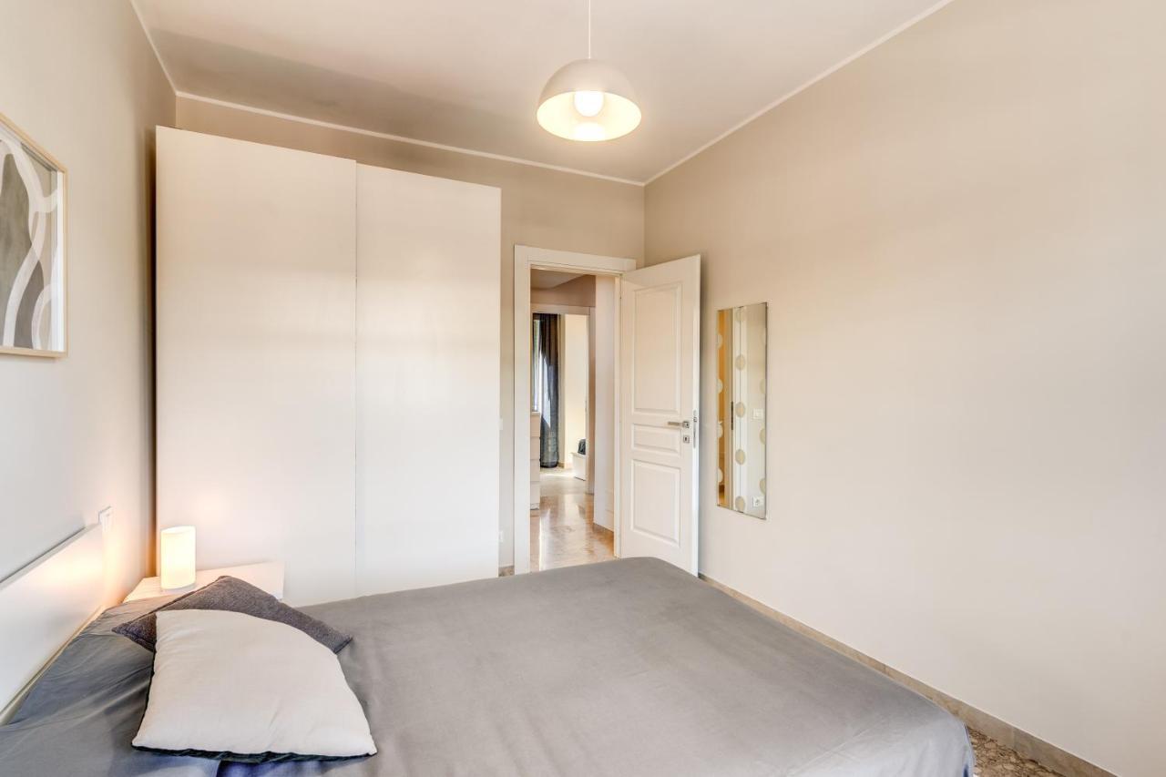 Holydom71 Apartment Rome Bagian luar foto