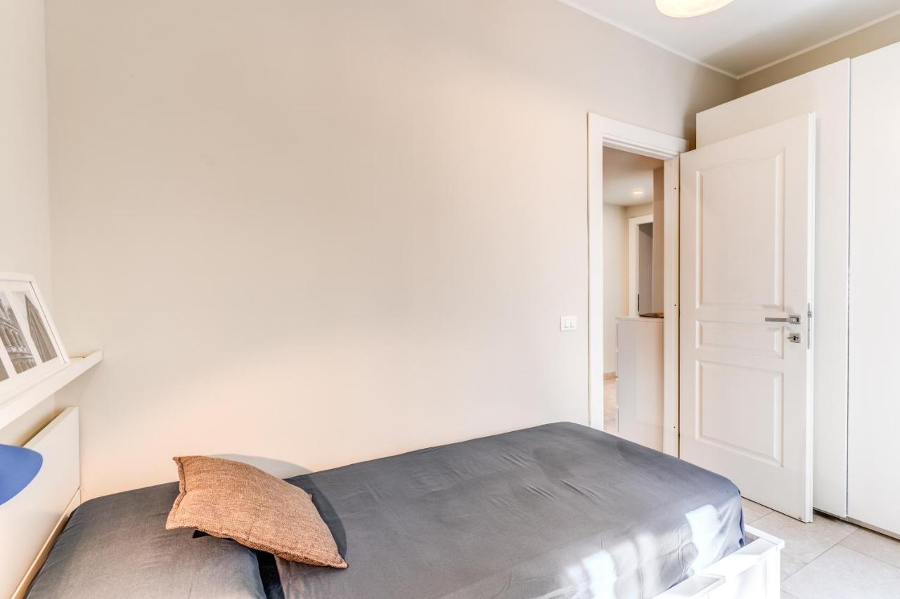 Holydom71 Apartment Rome Bagian luar foto