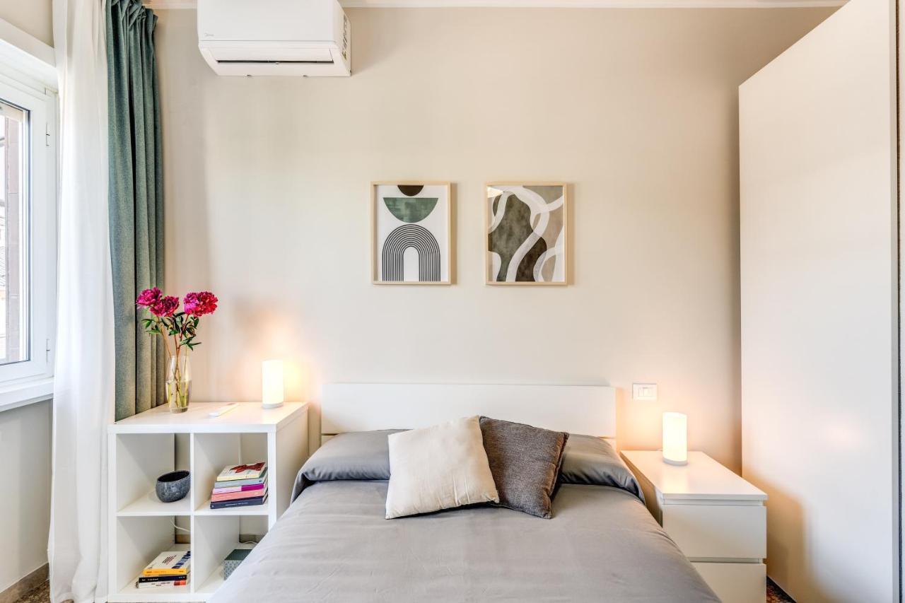 Holydom71 Apartment Rome Bagian luar foto