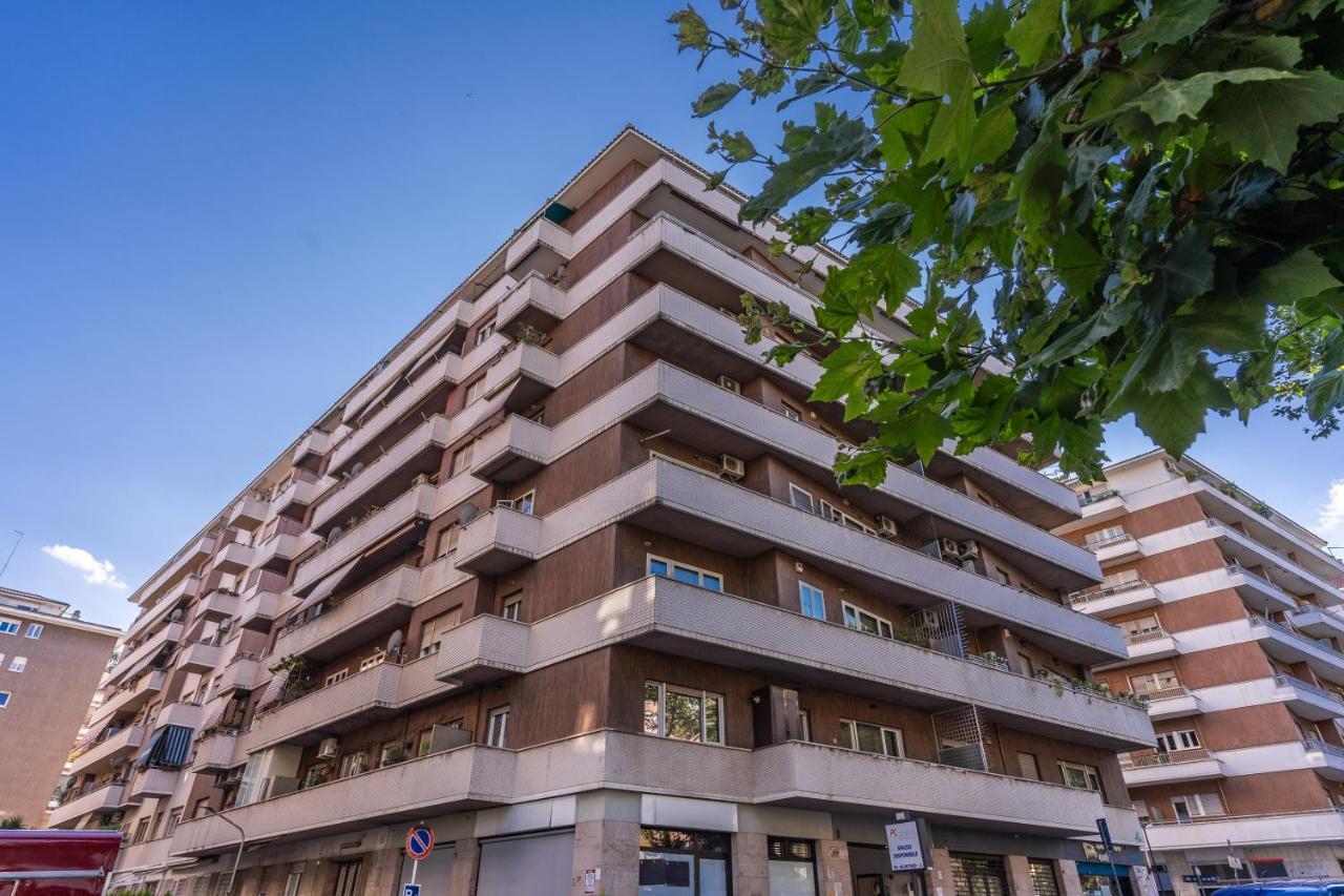 Holydom71 Apartment Rome Bagian luar foto