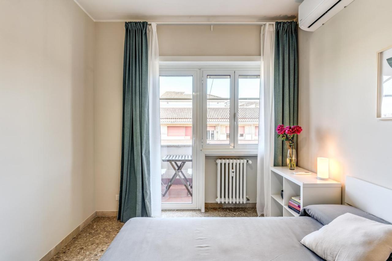 Holydom71 Apartment Rome Bagian luar foto