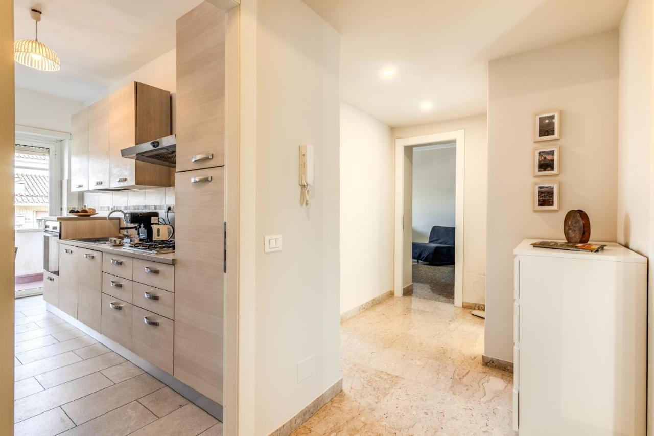 Holydom71 Apartment Rome Bagian luar foto