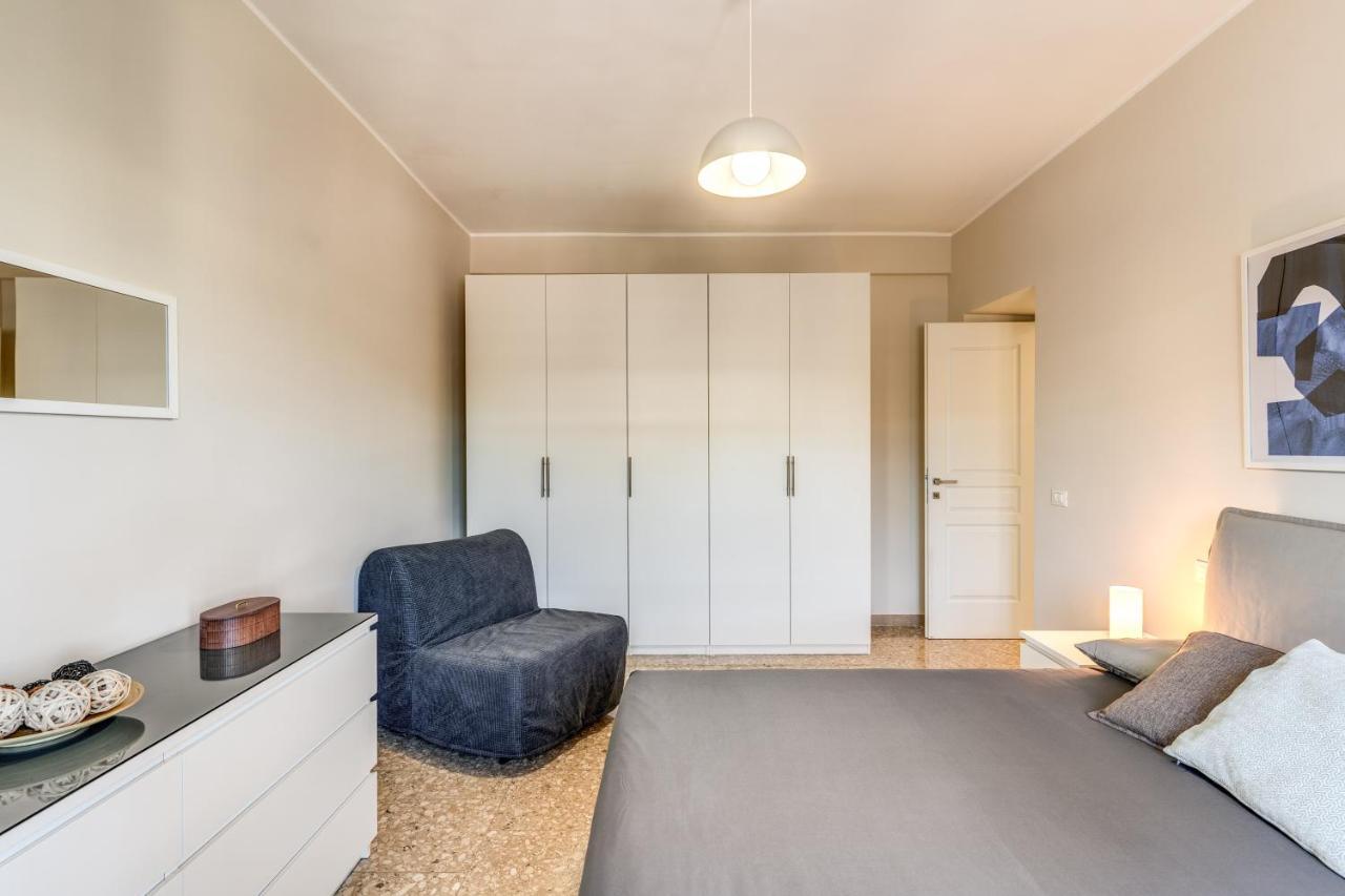 Holydom71 Apartment Rome Bagian luar foto